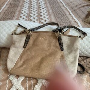 Leather Small Kelsey Satchel tan